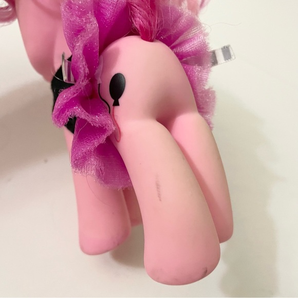 My Little Pony Pinkie Pie Boutique Pink and Fabulous 6” Tall - Picture 12 of 16
